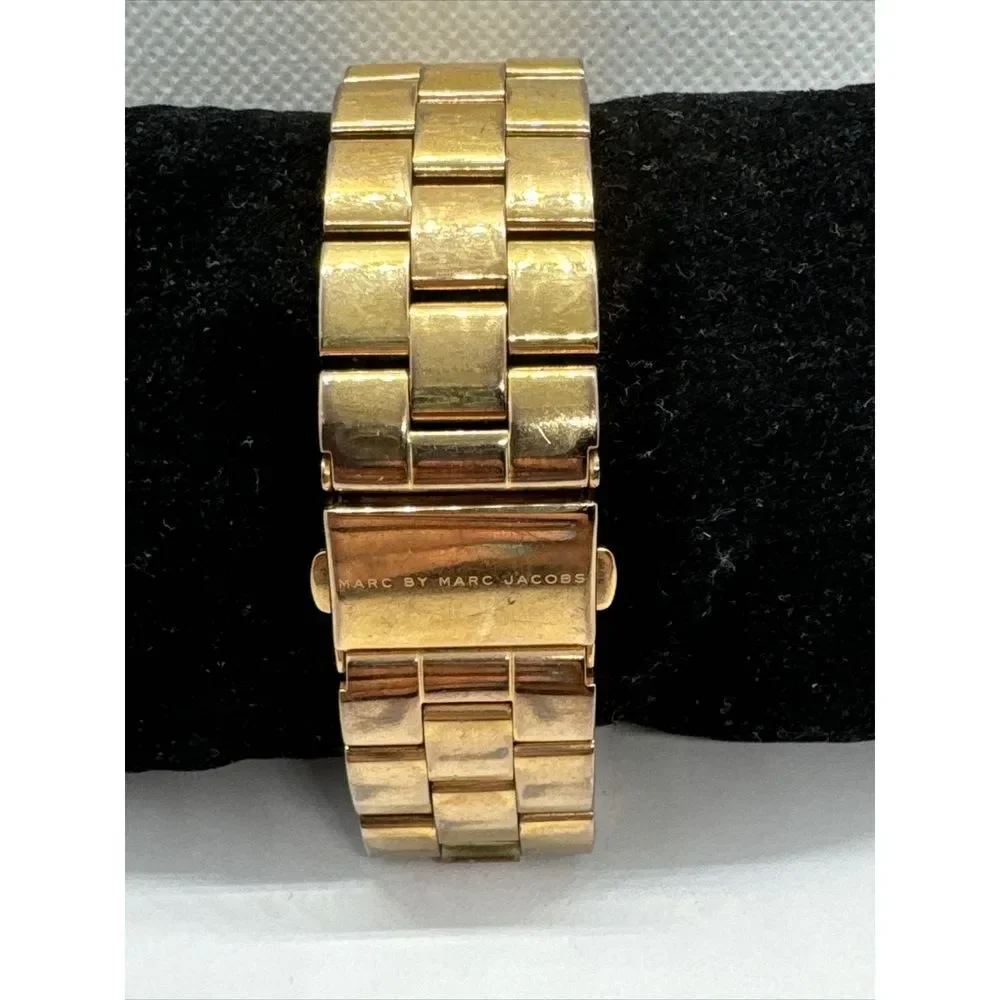 Marc Jacobs MBM3077 Women's Gold Stainless Steel Analog Dial Quartz Watch JNA793